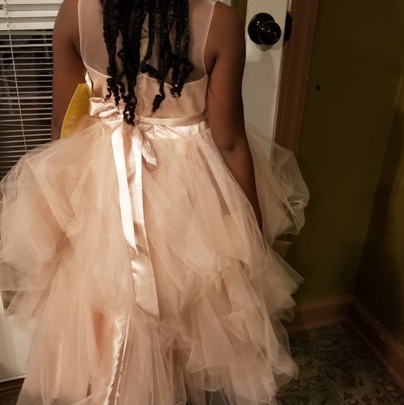 Beautiful flower girl dress - Picture 4 of 4